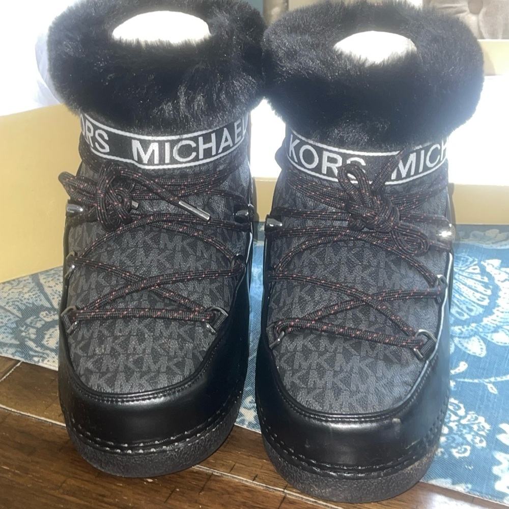 Michael Kors boots